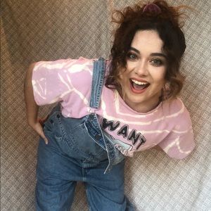 American Eagle “I Want My MTV” Bleach Dye Crop Top